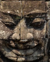 05 DSC1281 Bayon  Smiling face of Bodhisattva Lokeshvara at Bayon Temple