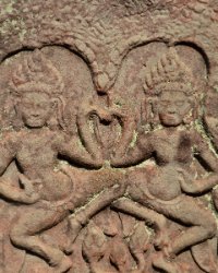 04 DSC0688 Bayon  Apsara relief at Bayon Temple