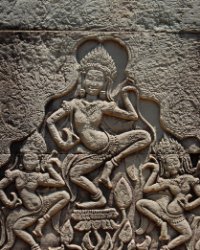 17 DSC4246 Bayon  Apsara relief at Bayon Temple